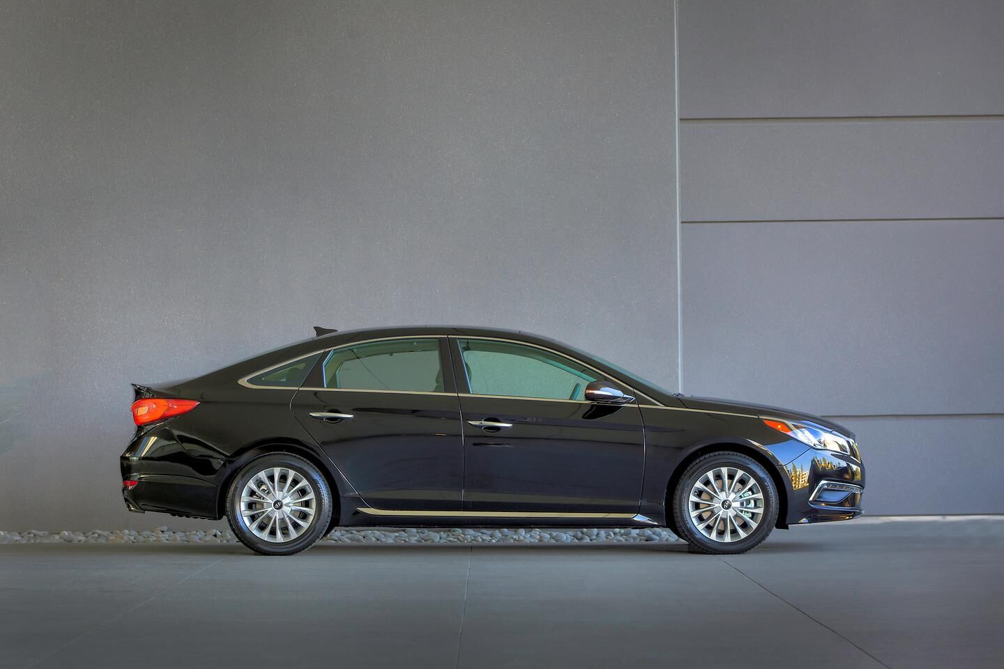 Hyundai Sonata Earns AutoPacific Vehicle Satisfaction Award