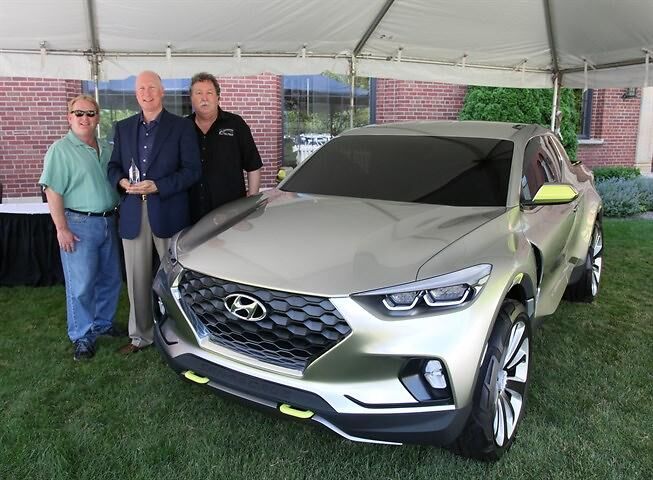 Hyundai Santa Cruz Named 2015 Concept Truck Of The Year