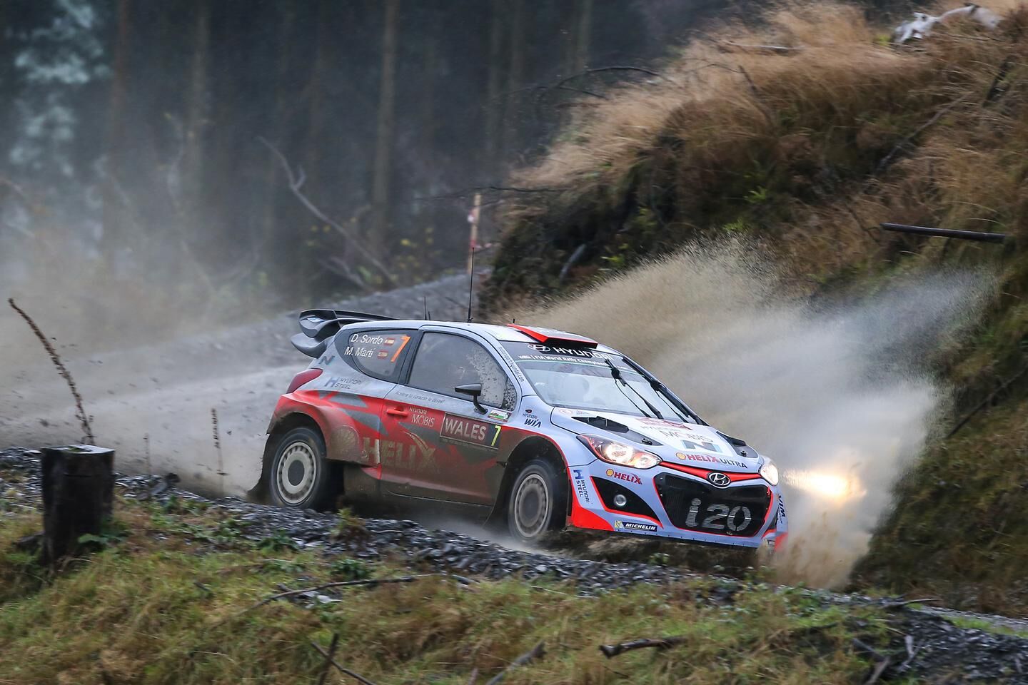 Hyundai Motorsport concludes competitive second season with final push in Wales