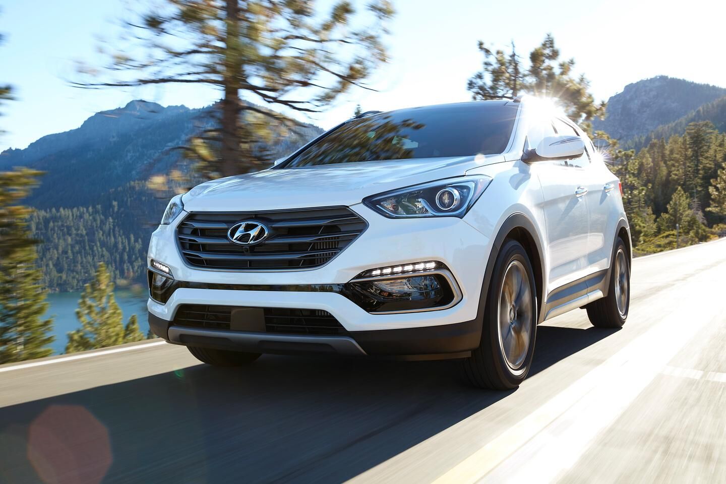Hyundai Motor’s Santa Fe Sport Earns 2016 Best 5 All-around Performance from Automotive Science Group