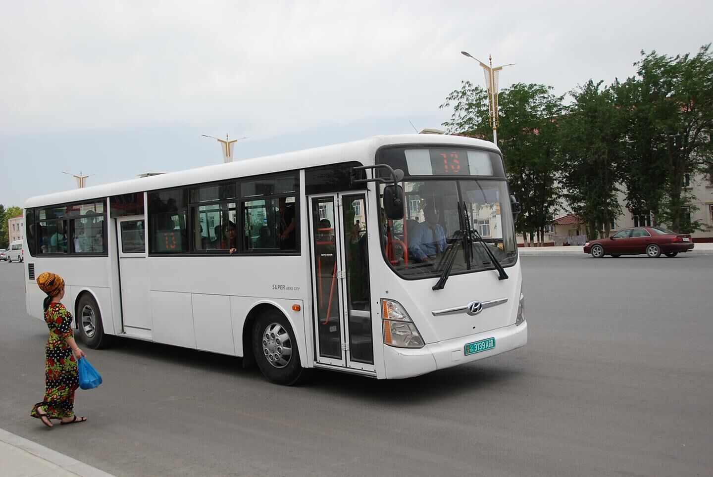 Hyundai Motor Signs a Contract to Provide 500 Units of New Super Aero City Buses to Turkmenistan Government