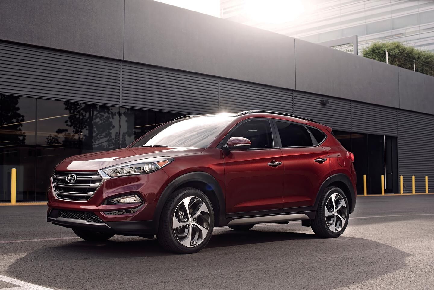 Tucson Only Small SUV to Receive Good Ratings For Both Driver and Passenger Small Overlap Crash Tests by IIHS