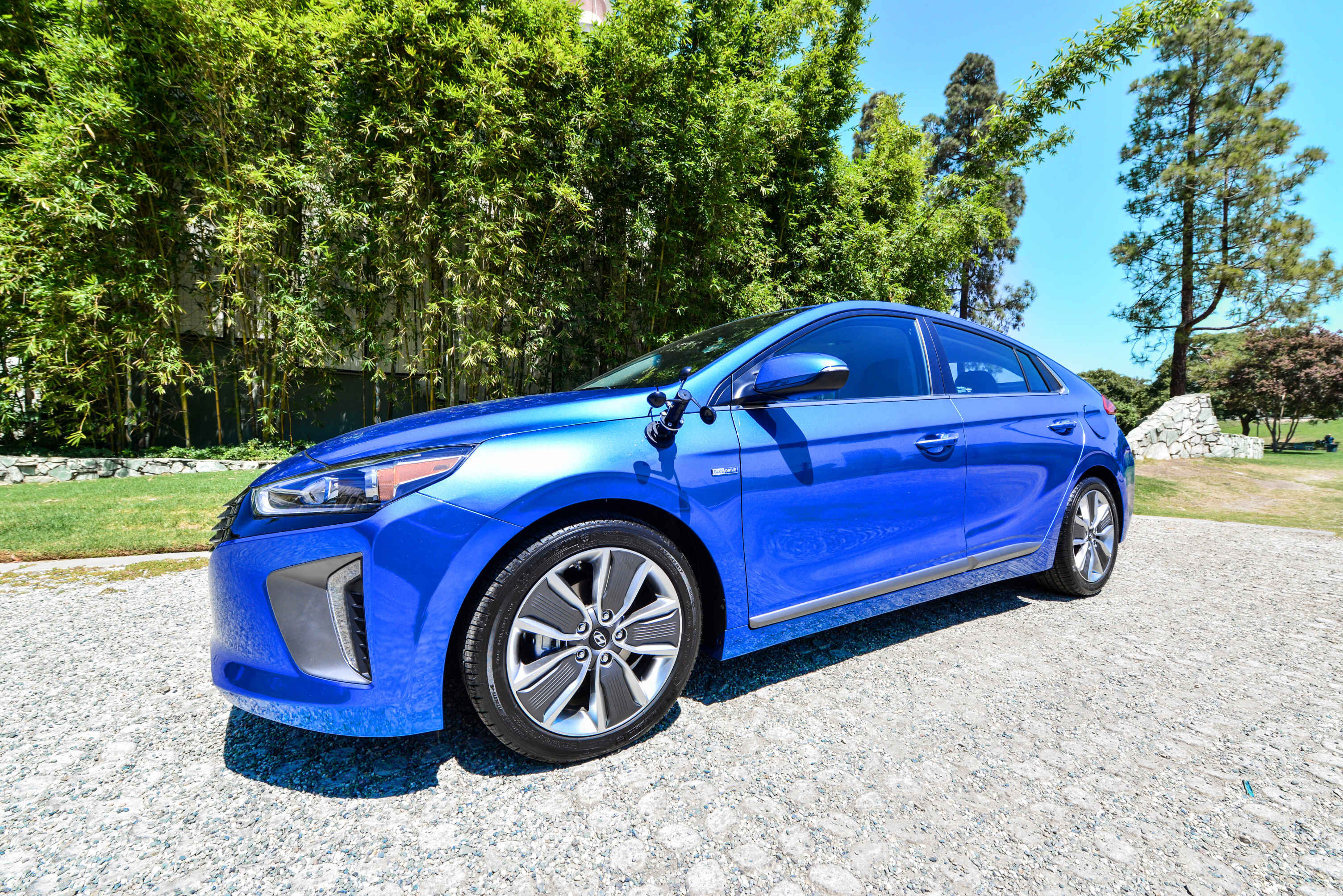Hyundai Motor Connects Art and Technology Through Pioneering Neuroscience Concept with LACMA