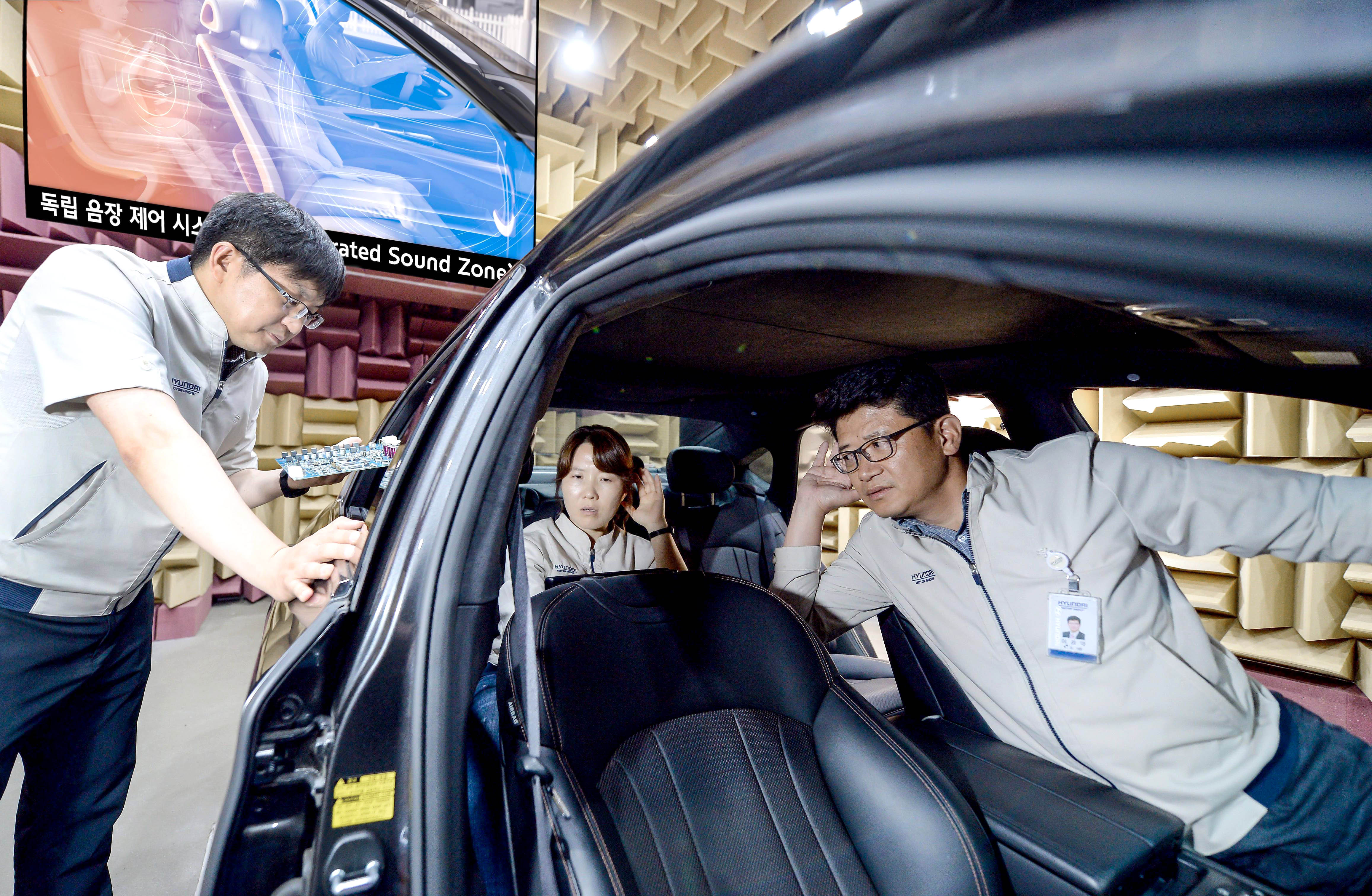 Hyundai Motor Company Showcases Next-Generation Separated Sound Zone Technology