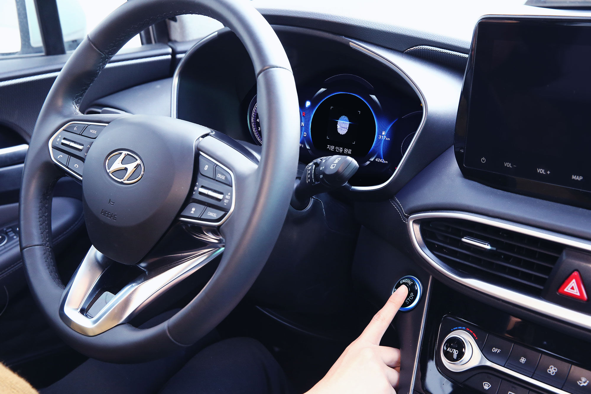 Hyundai Motor Reveals World’s First Smart Fingerprint Technology to Vehicles