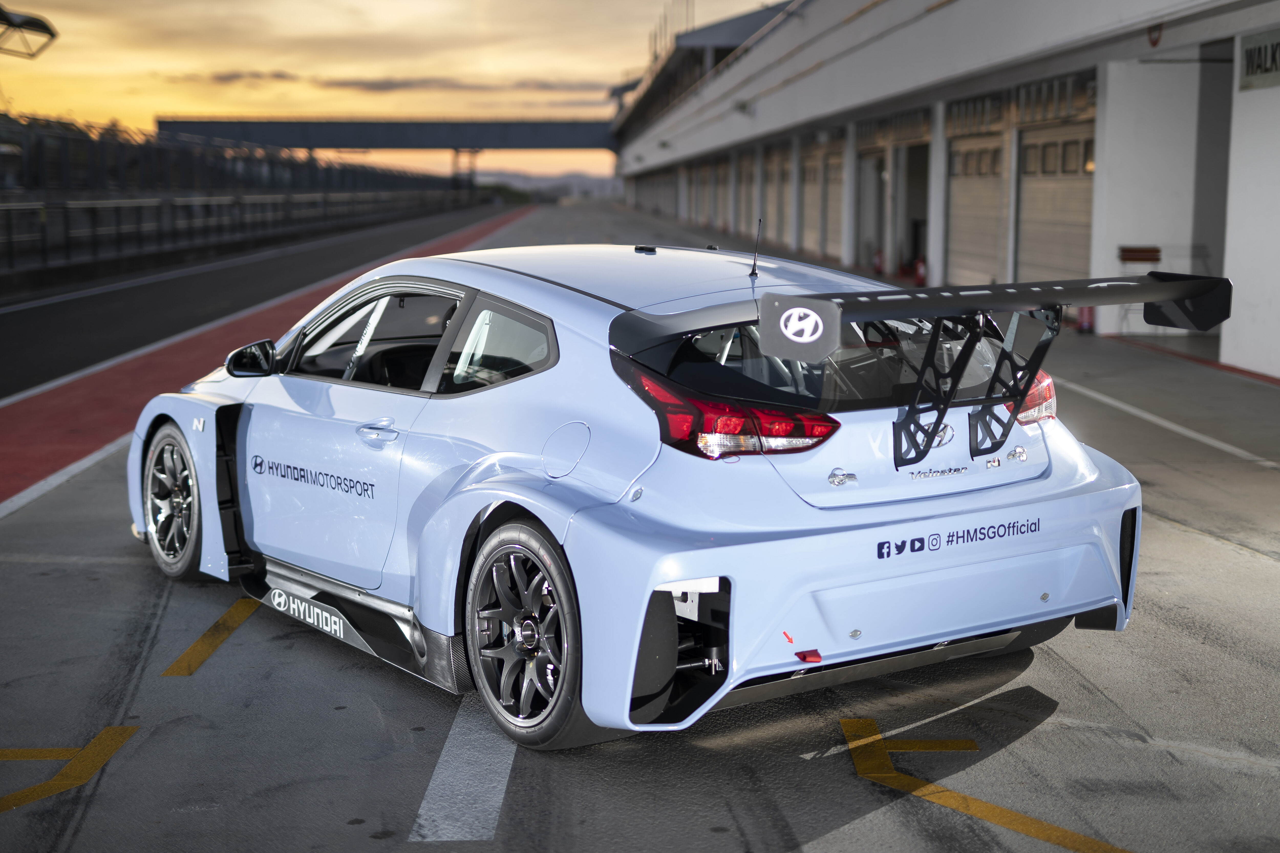 Does Hyundai Make A Sports Car 
