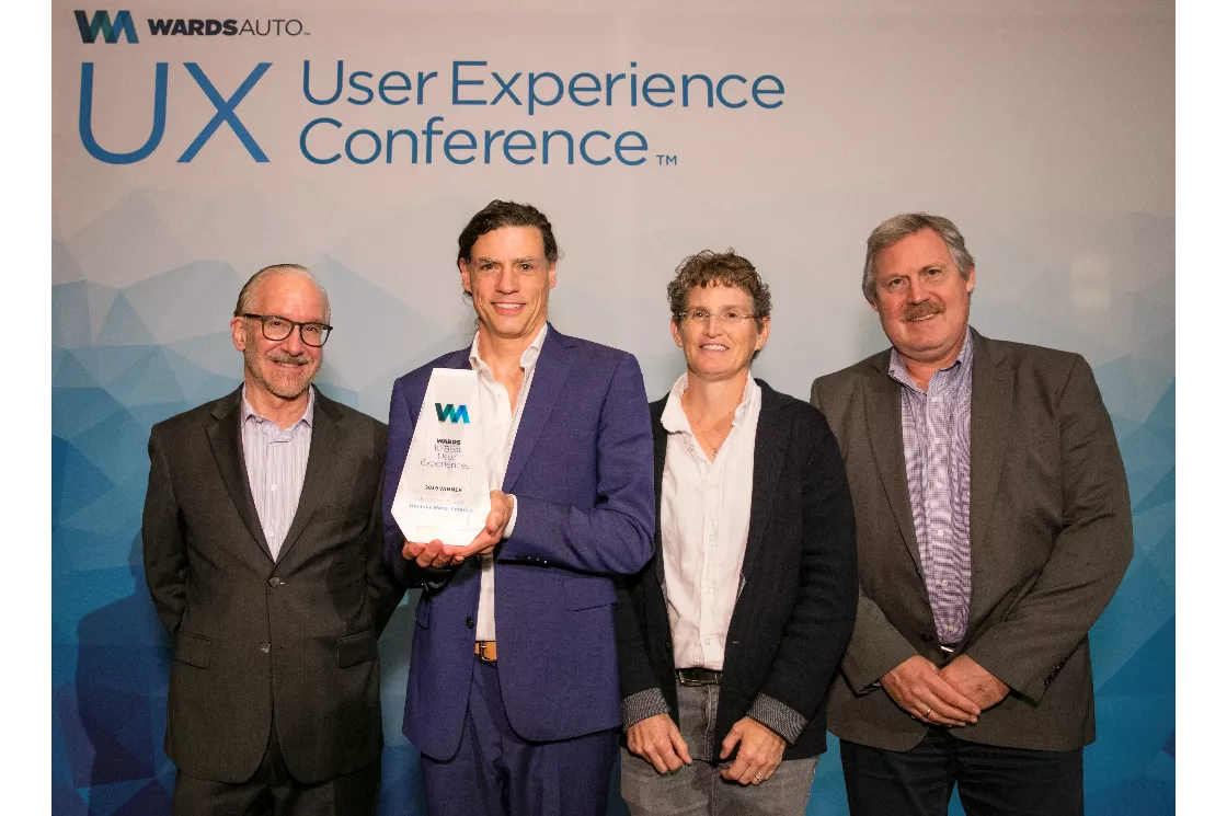 Hyundai Palisade Interior Design Features Awarded Wards 10 Best User Experiences™ Trophy