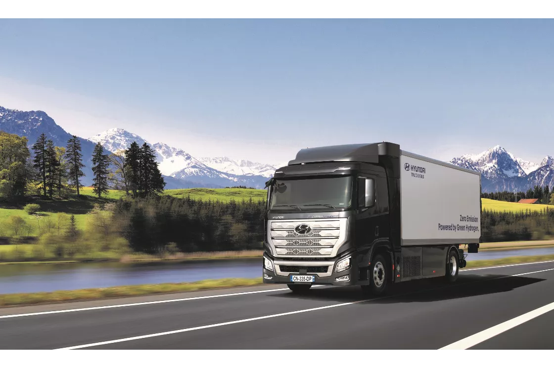 Hyundai’s Hydrogen Mobility Solution Wins 2020 Truck Innovation Award