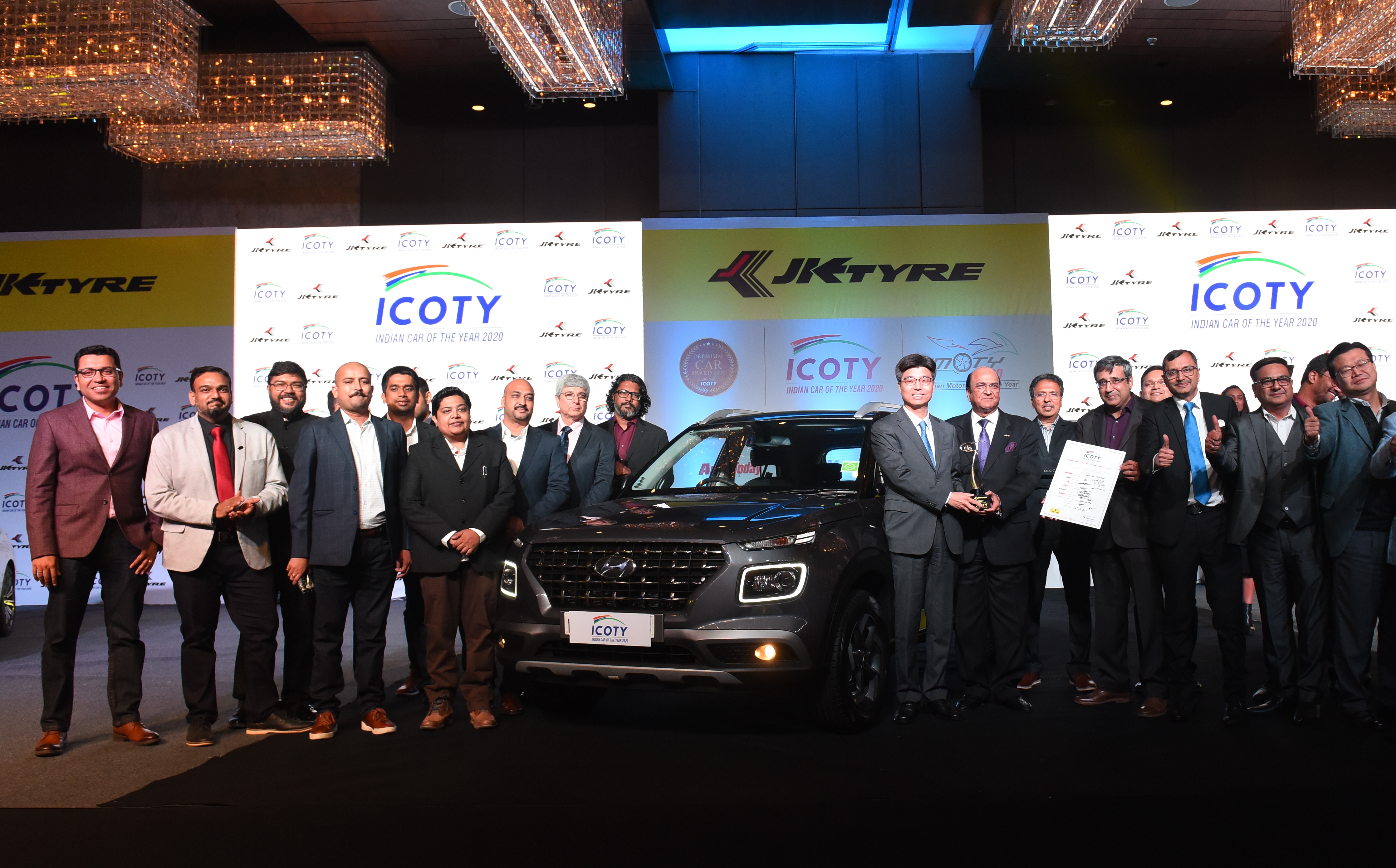 Hyundai Venue Wins Prestigious Indian Car Of The Year Icoty 2020 Award