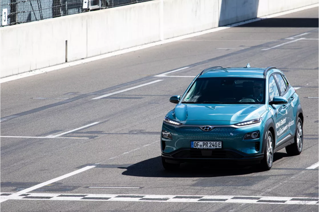 KONA Electric Sets Range Record of 1,026 Kilometers