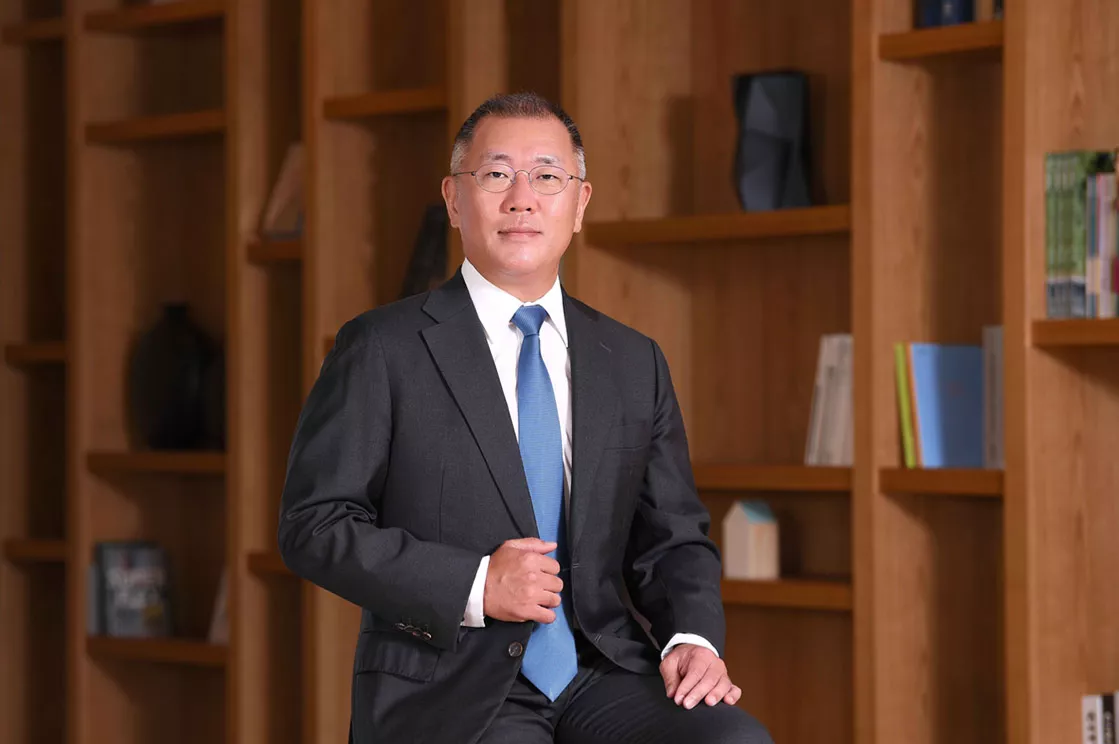 Hyundai Motor Group Executive Chair Outlines Direction for 2022 in Metaverse New Year Address