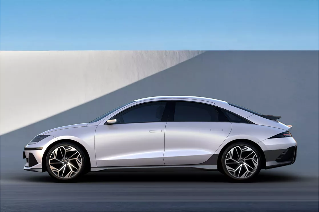 New Hyundai IONIQ 6 Named  ‘Saloon of the Year’ at 2023 GQ Car Awards