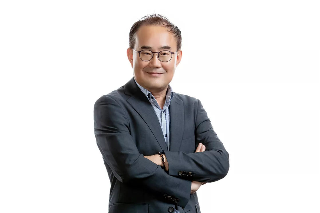 Hyundai Motor Group the Group today announced the appointment of Executive Vice President Yong Wha Kim as the new Head of RD Division effective May 1