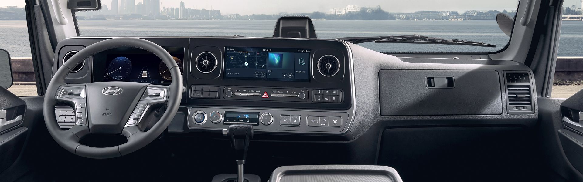 마이티 interior KV