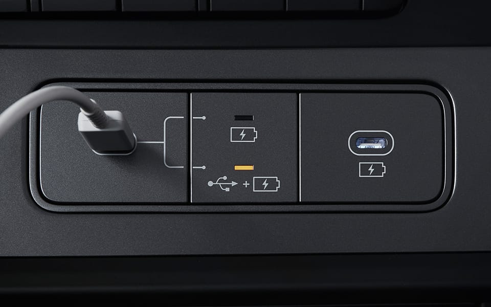 더 뉴 엑시언트 FCEV C 타입 USB 단자 및 충전 포트