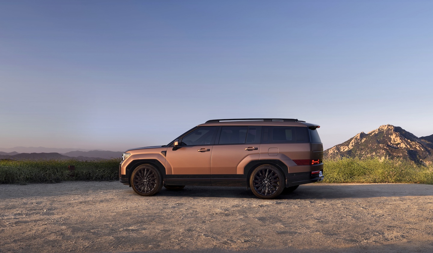 ¿Cuánto cuesta comprar un coche híbrido?