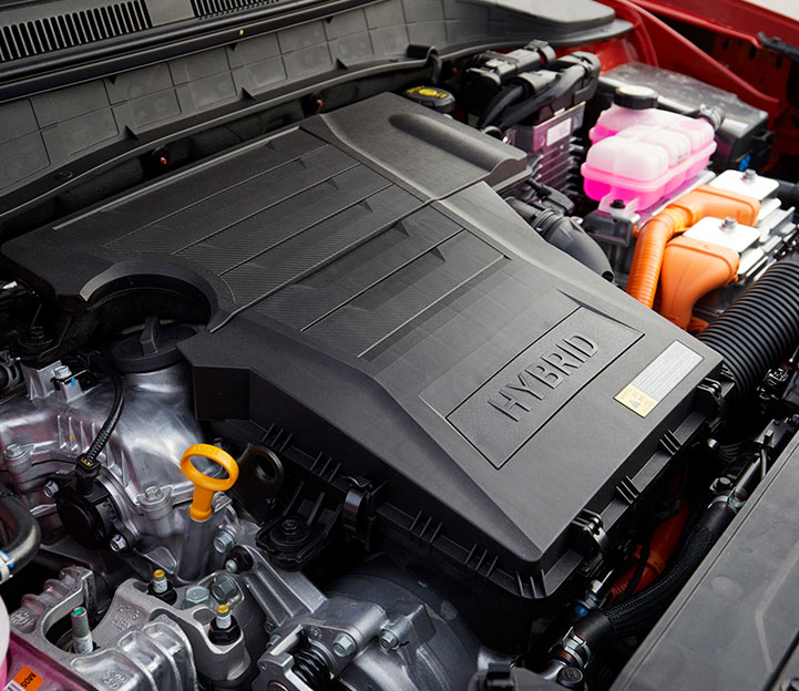 ¿Cuándo y cómo entra en marcha el motor eléctrico de un coche híbrido?