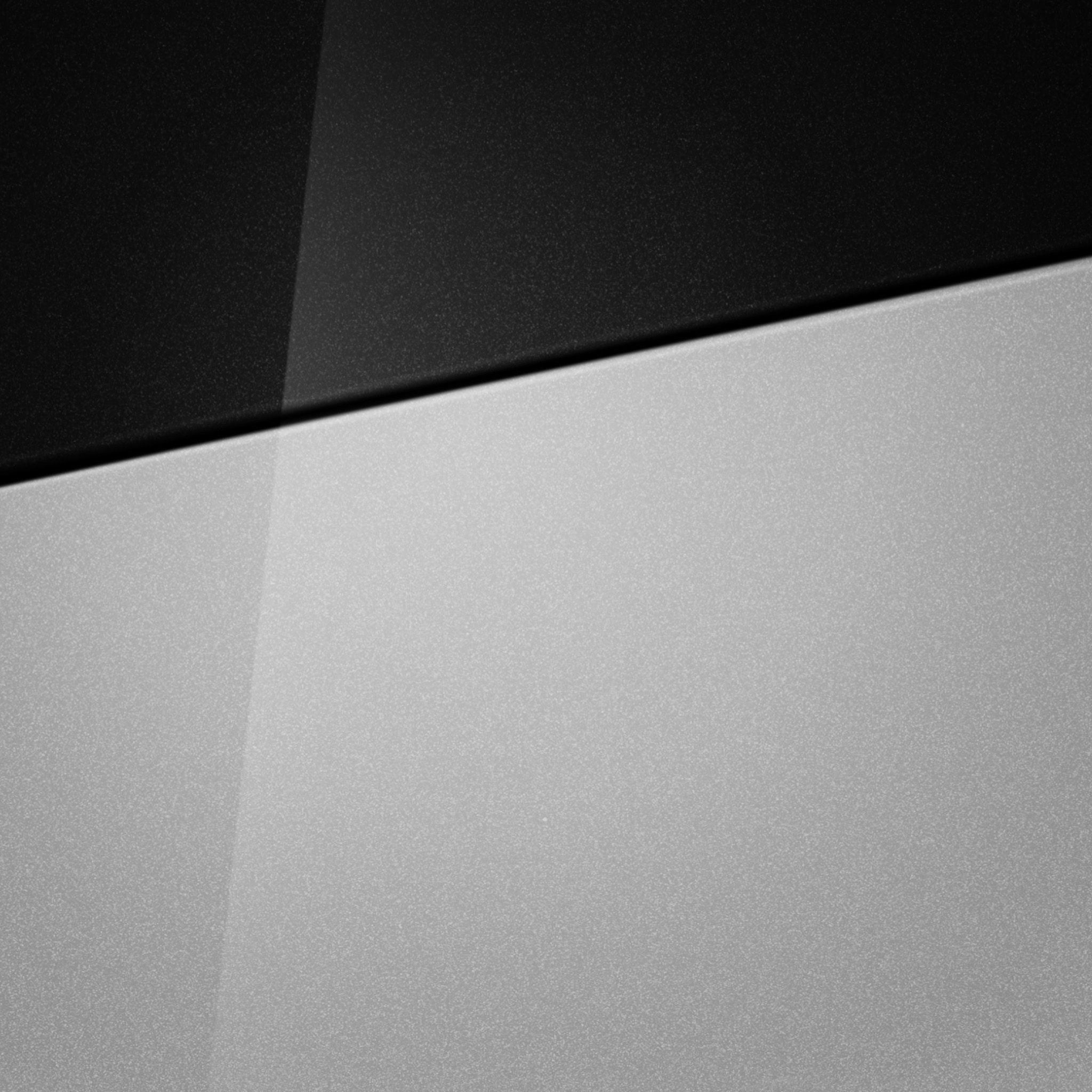 Lumen Gray et toit contrasté Phantom Black