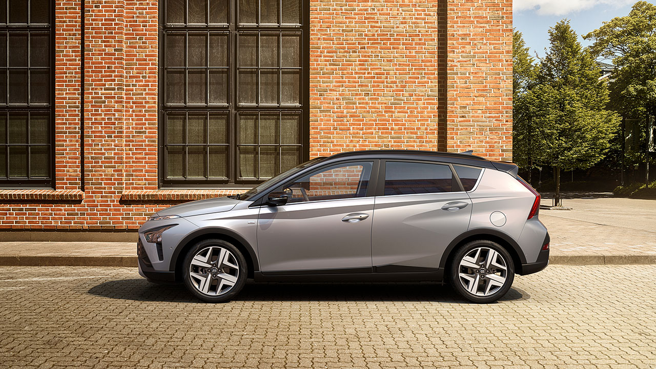 Hyundai BAYON in Sleek Silver Metallic from the side