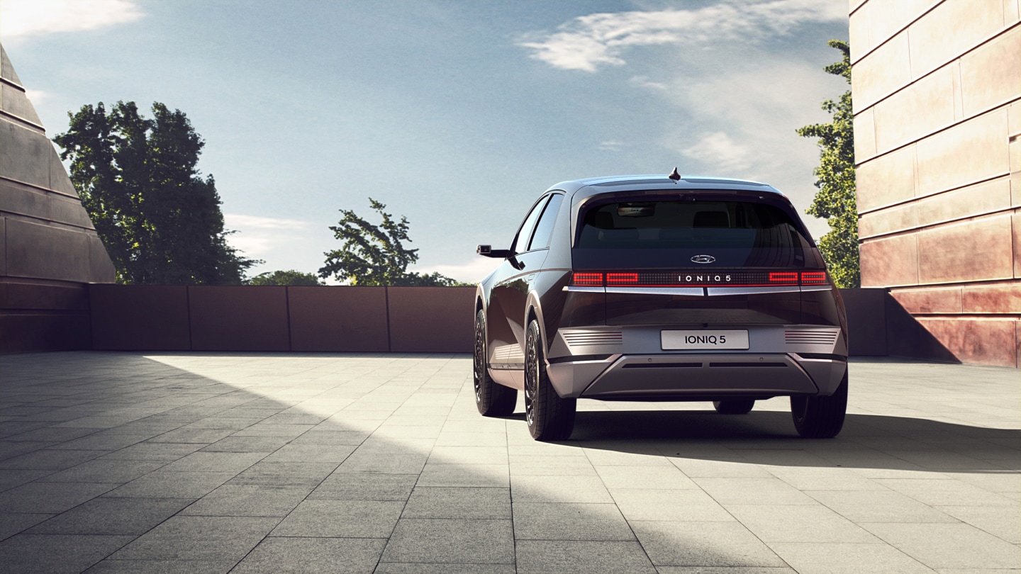 Hyundai BAYON in Phantom Black Pearl from the rear