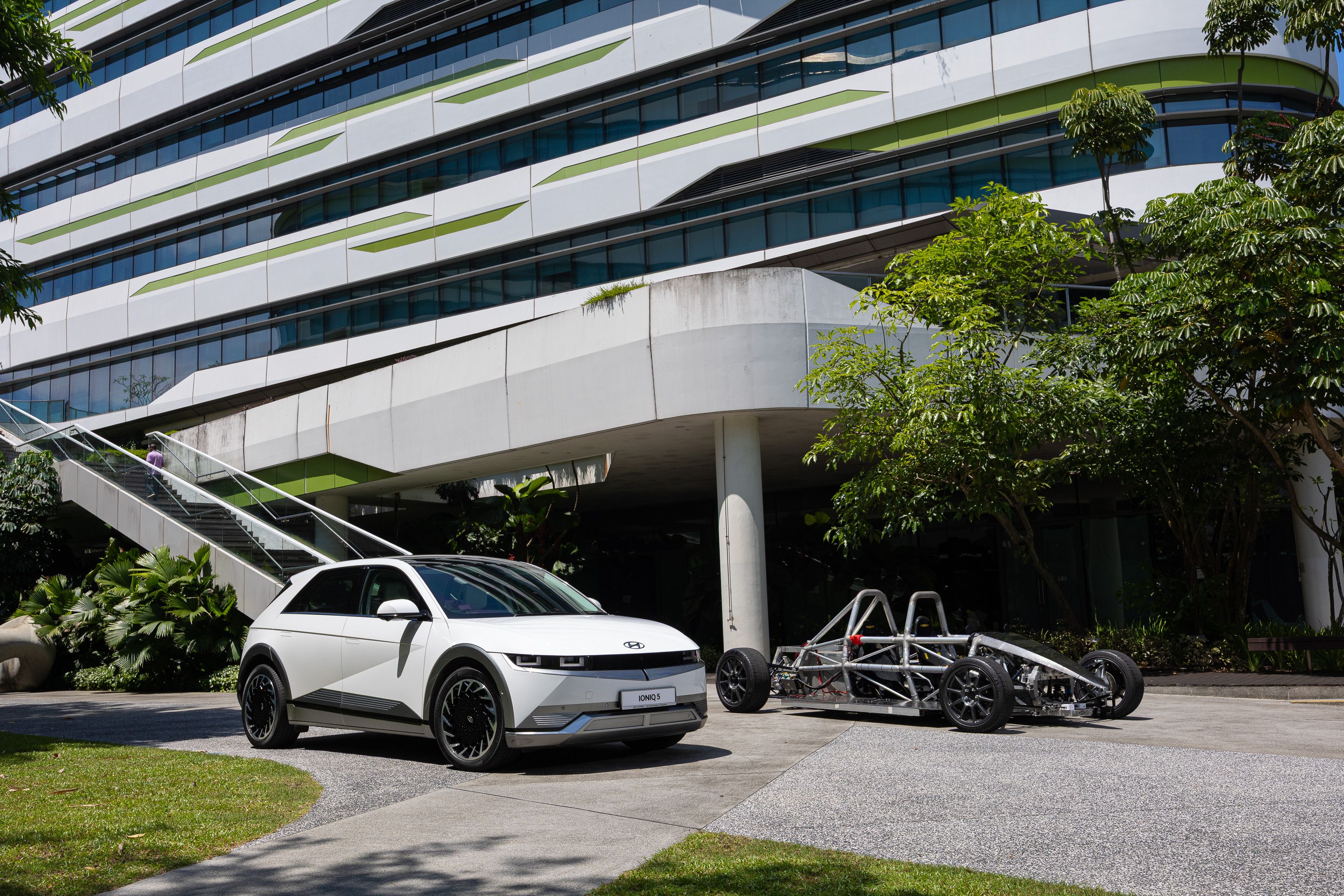 #HMGICS Gifts IONIQ 5 to empower SUTD Student Innovators 