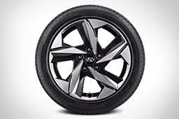 AVANTE 17″ alloy wheels & tires