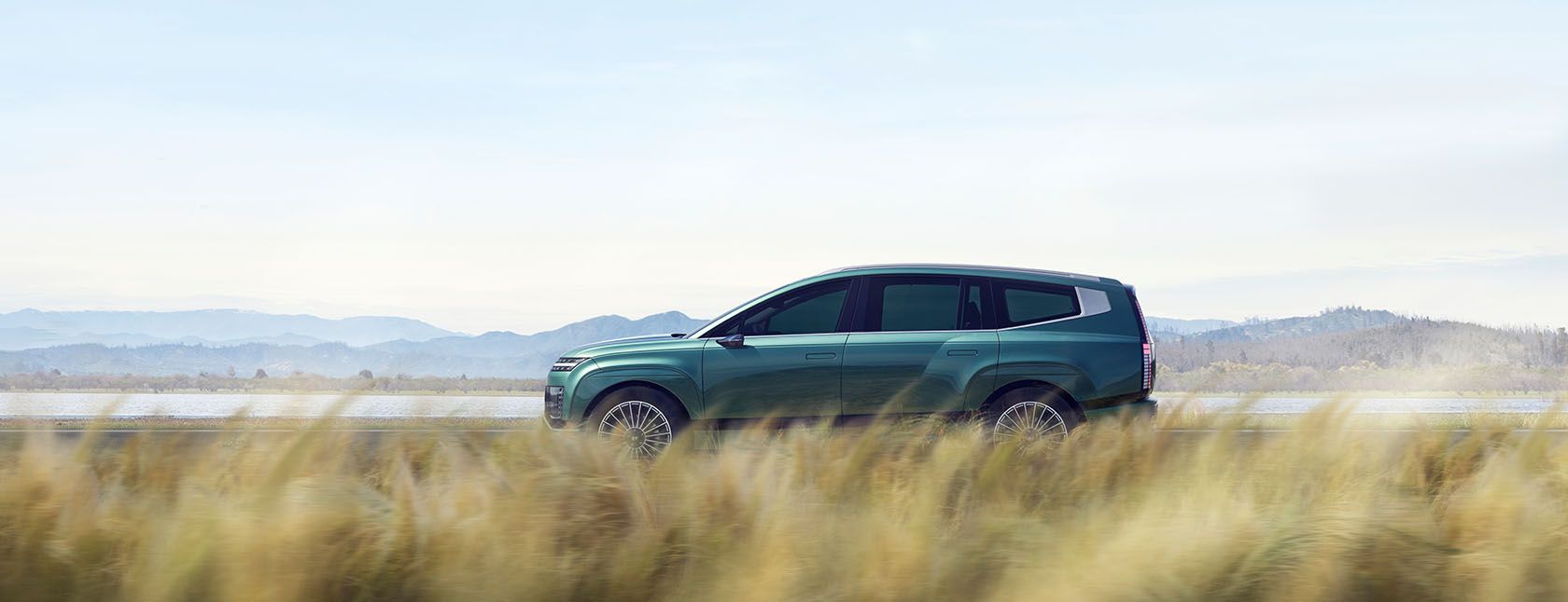 아이오닉 9 측면2