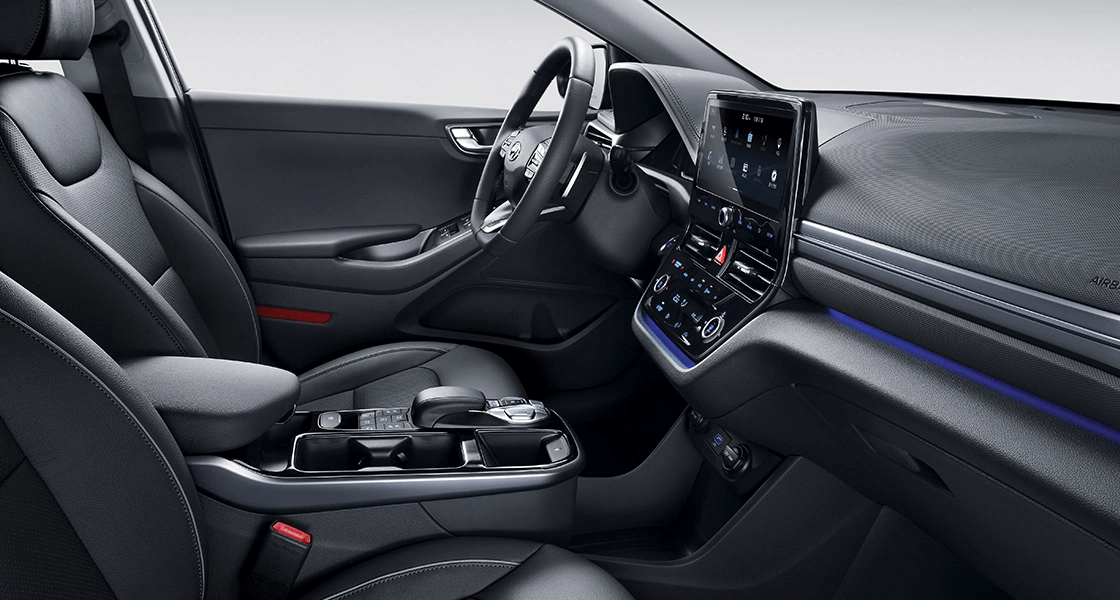 IONIQ Electric 블랙 인테리어