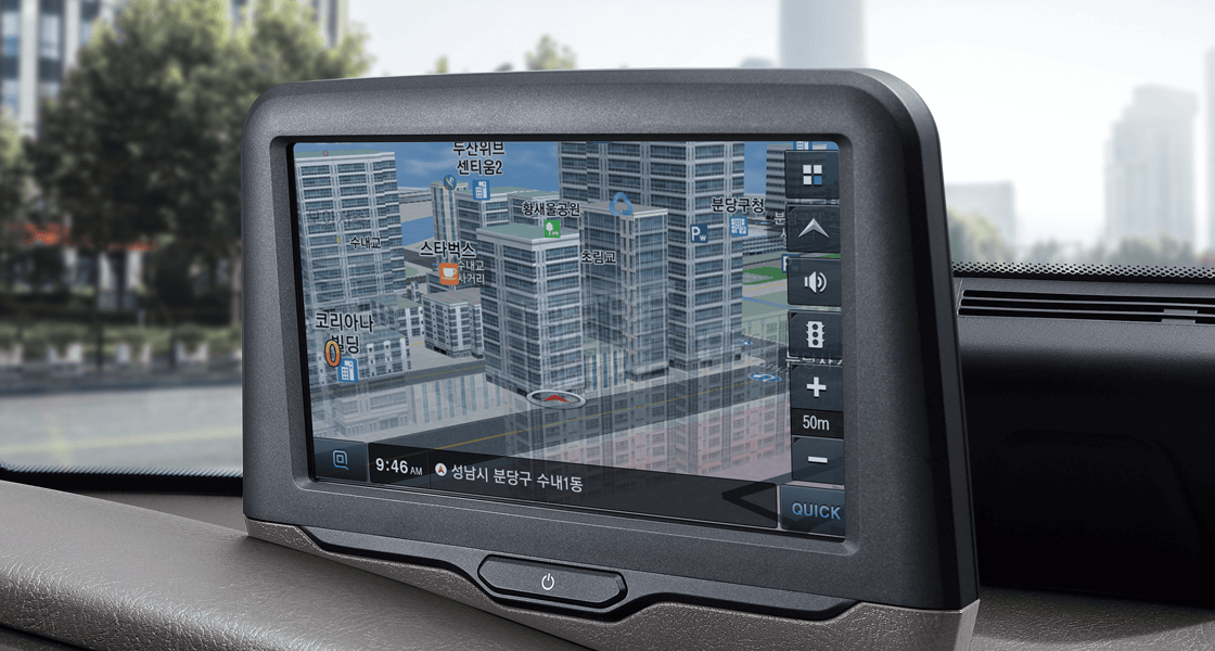PORTER II Electric, 8-inch H Genuine Accessories navigation system