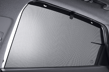 Sonata Rear manual door curtain