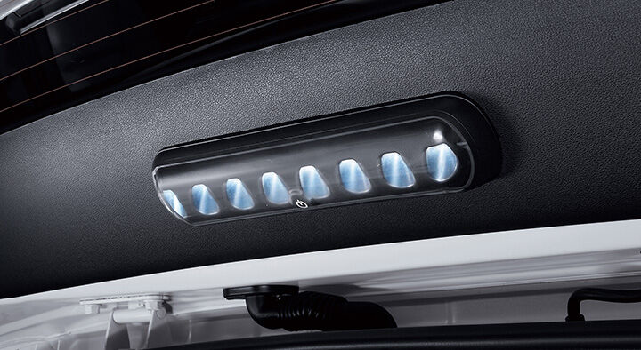 TUCSON Hybrid LED Tailgate lamp (touch-activated)
