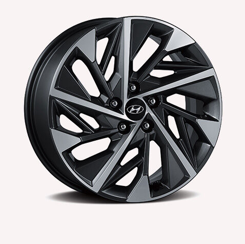 TUCSON Hybrid 18-inch alloy wheel