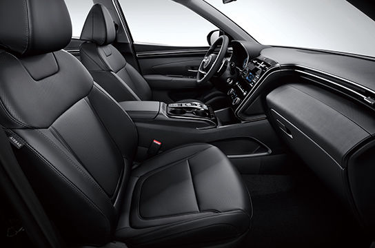 TUCSON interior color - black one-tone (Artificial leather seat)