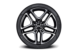 VELOSTER N Pirelli P Zero tires & 19” alloy wheels