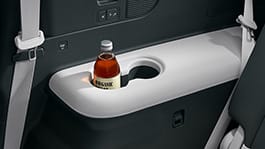 슬라이딩 콘솔 및 실내 수납 공간 이미지